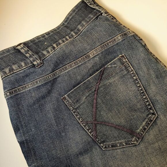 Lane Bryant jeans - Picture 2 of 8